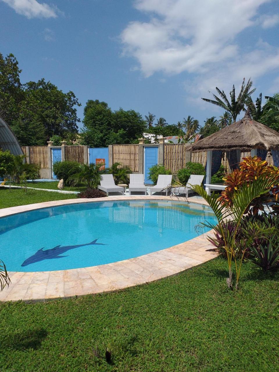 Casa Azzurra Bed & Breakfast Gili Air Exterior photo